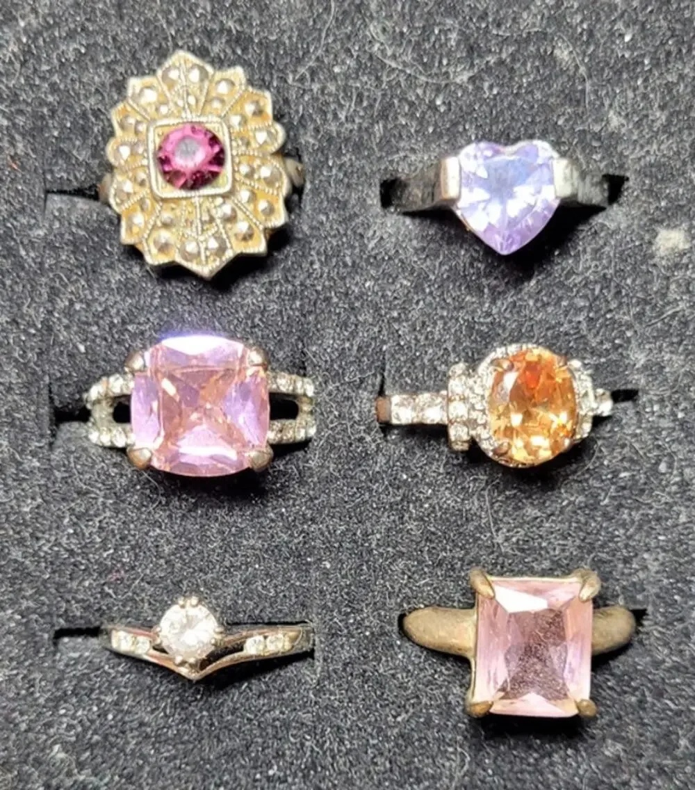 6 Pc Women's Rings Lot Size 7.5 - 8.5 Avon Rhinestone Cocktail Pink Purple